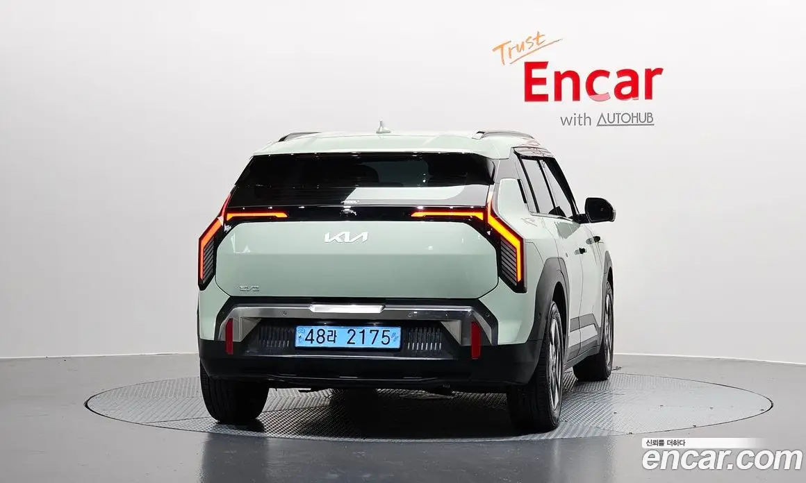 Kia EV3 2025 0.2 автомат (гидро), фото 4