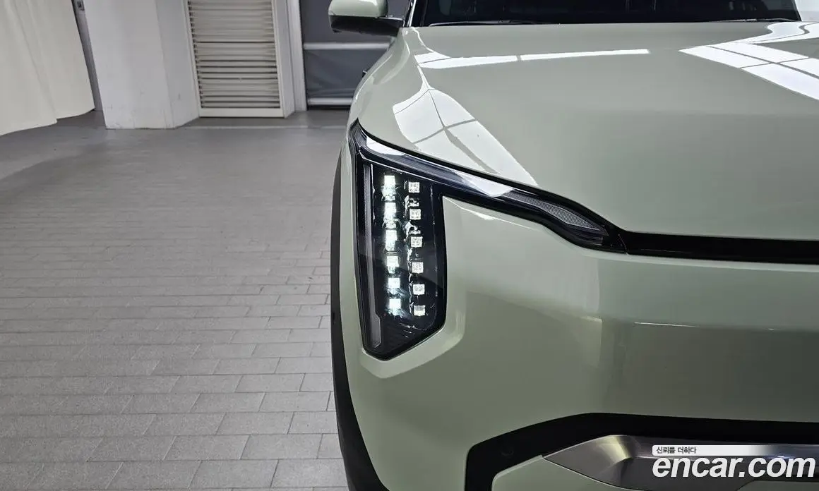 Kia EV3 2025 0.2 автомат (гидро), фото 8