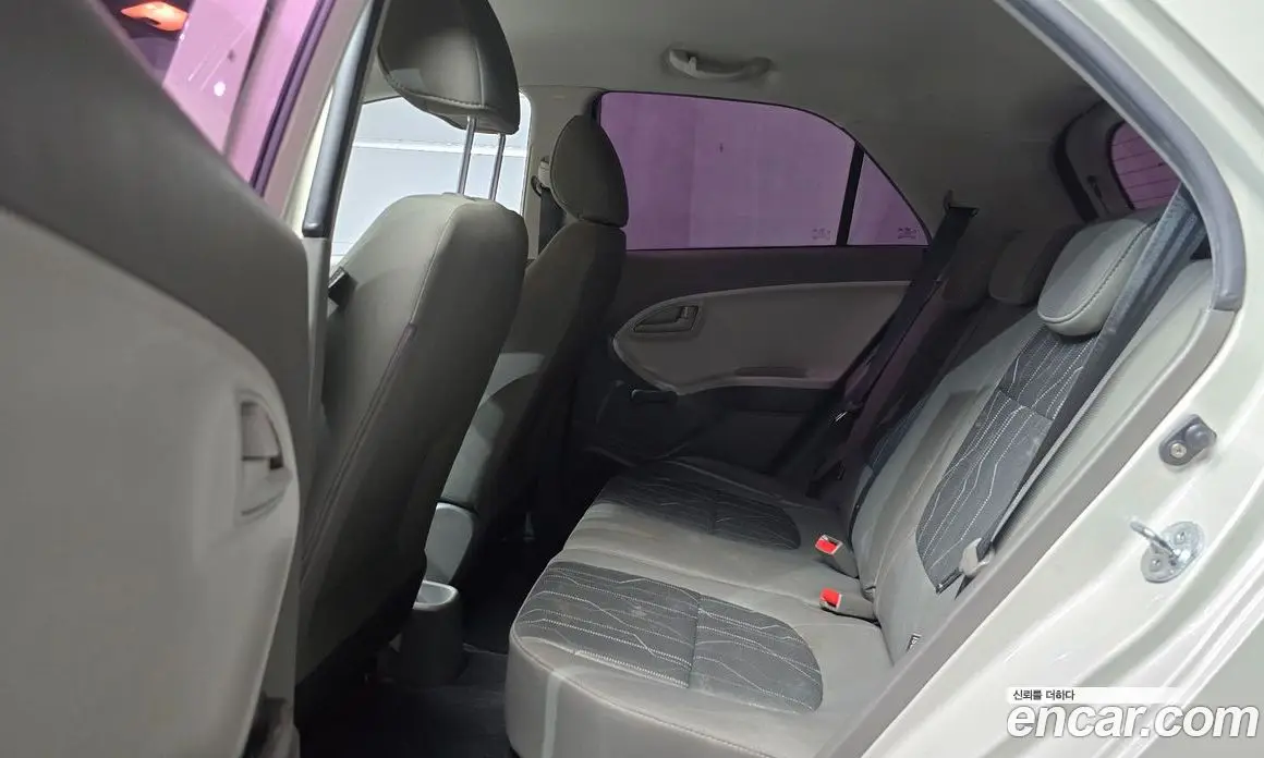 Kia Morning 2015 1.0 автомат (гидро), фото 18