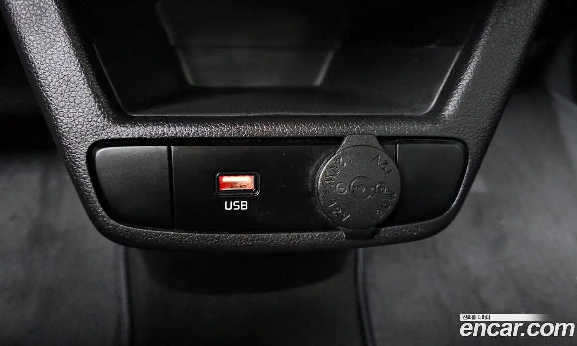 Kia Ray 2020 1.0 автомат (гидро), фото 23