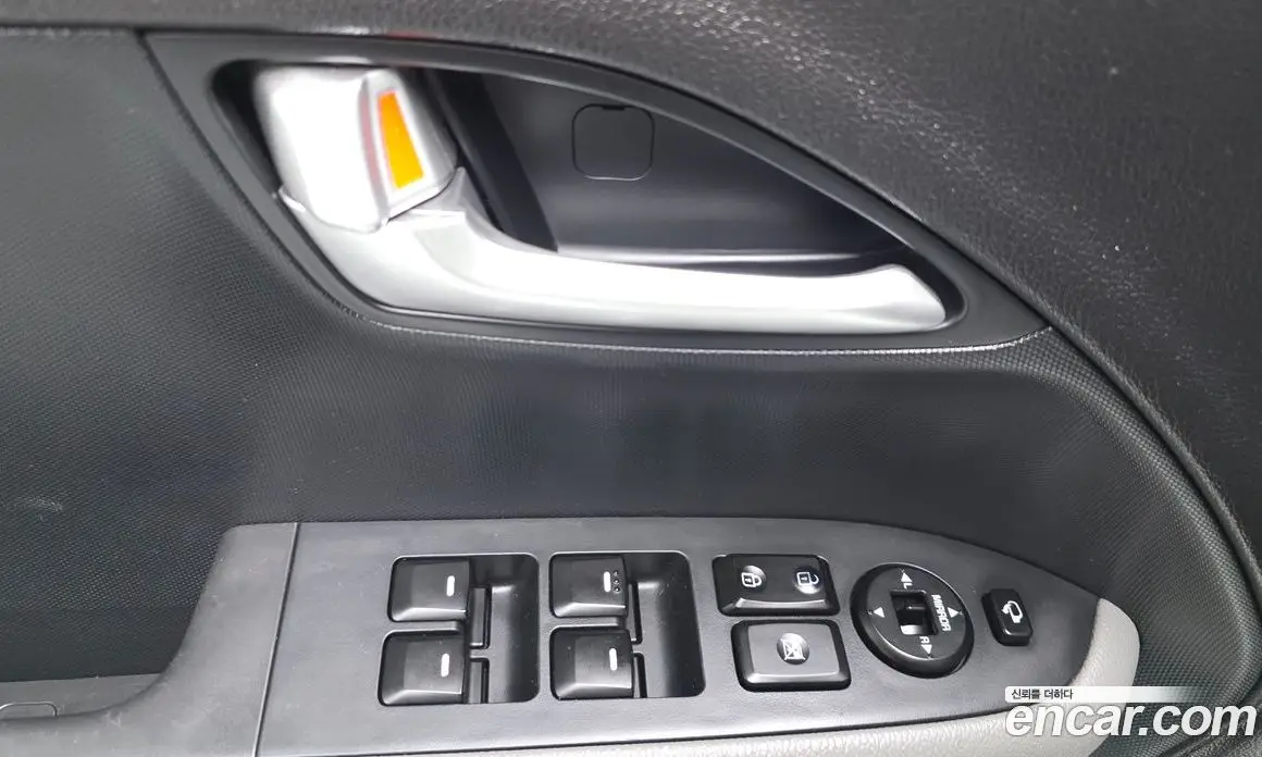 Kia Ray 2022 1.0 автомат (гидро), фото 27