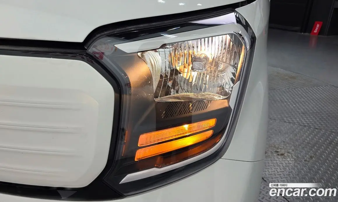 Kia Ray 2022 1.0 автомат (гидро), фото 8