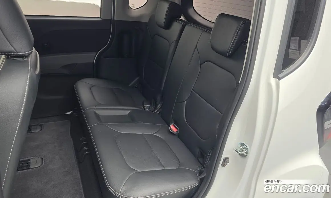Kia Ray 2023 0.1 автомат (гидро), фото 16