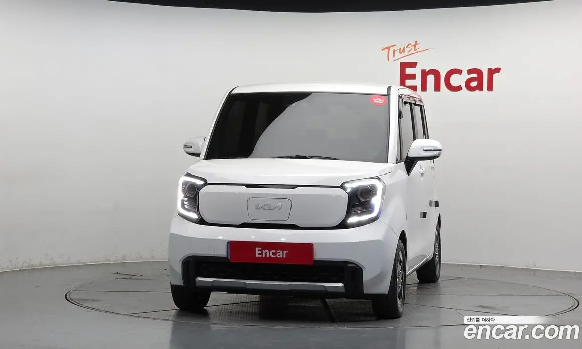 Kia Ray 2023 0.1 автомат (гидро), фото 3