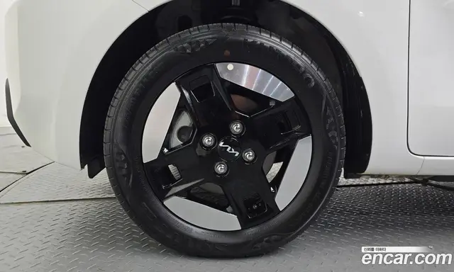 Kia Ray 2023 0.1 автомат (гидро), миниатюра 5