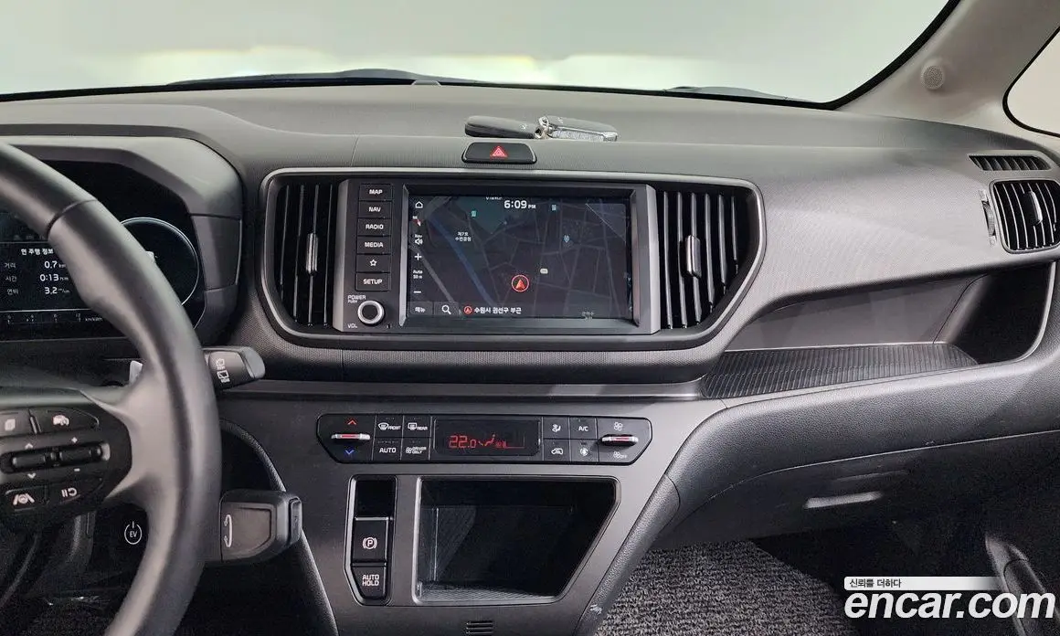 Kia Ray 2023 0.1 автомат (гидро), фото 17