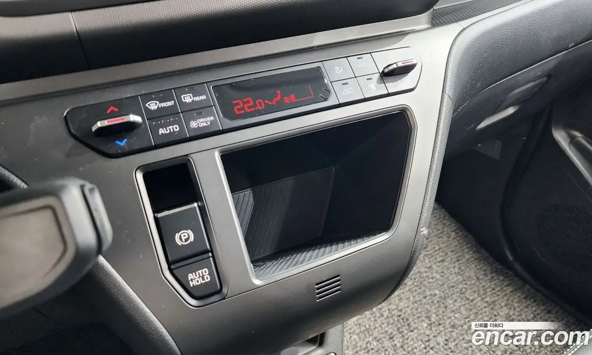 Kia Ray 2023 0.1 автомат (гидро), фото 30