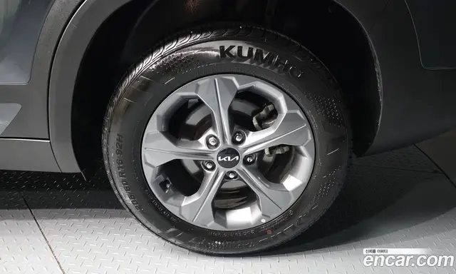 Kia Seltos 2025 2.0 автомат (гидро), миниатюра 5