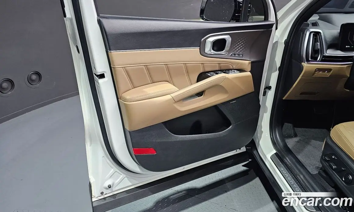 Kia Sorento 2024 1.6 автомат (гидро), фото 14