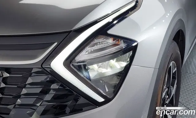 Kia Sportage 2024 1.6 автомат (гидро), миниатюра 8