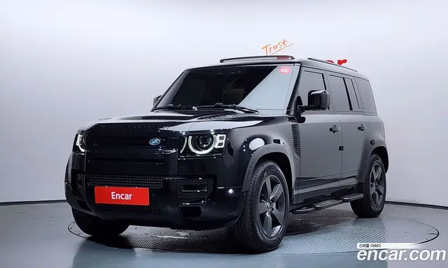Land Rover Defender, 2025, 15 917 км