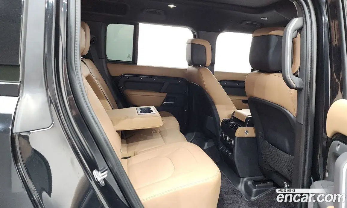 Land Rover Defender 2025 3.0 автомат (гидро), фото 27