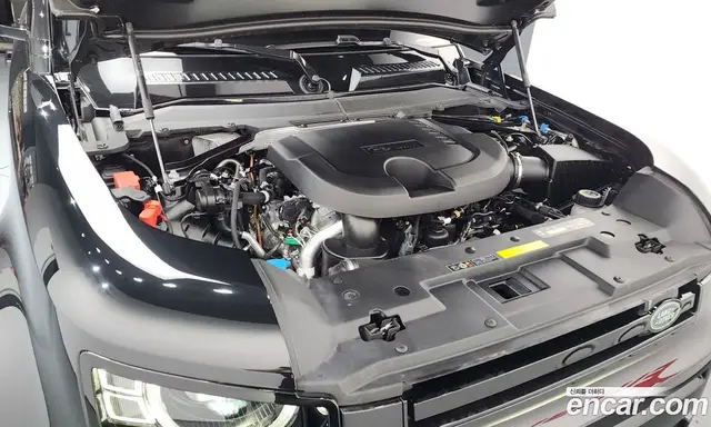 Land Rover Defender 2025 3.0 автомат (гидро), миниатюра 6