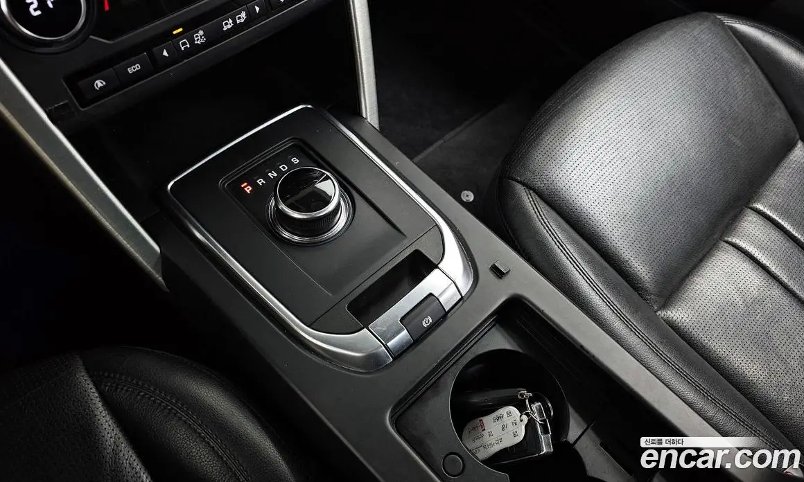 Land Rover Discovery Sport 2018 2.0 автомат (гидро), фото 9
