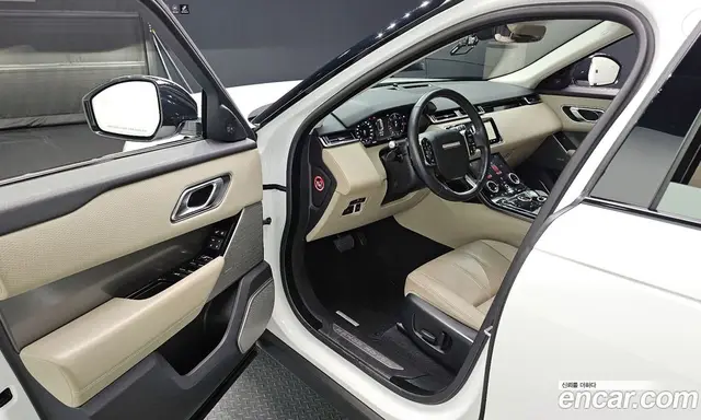 Land Rover Range Rover Velar 2018 2.0 автомат (гидро), миниатюра 10