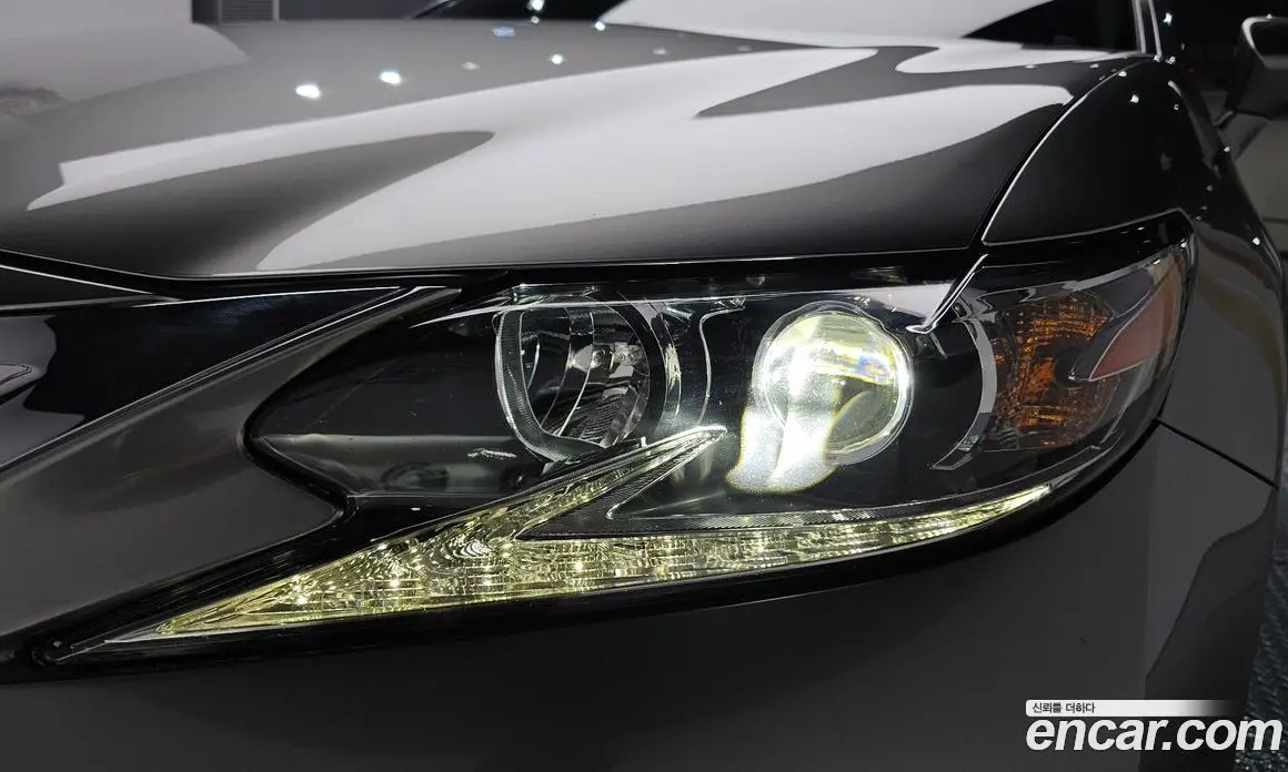 Lexus ES 2016 2.5 автомат (гидро), фото 7 Lexus ES 2016 2.5 автомат (гидро), фото 7
