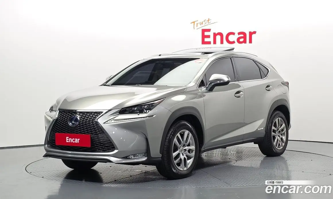 Lexus NX 2015 2.5 автомат (гидро), фото 1 Lexus NX 2015 2.5 автомат (гидро), фото 1