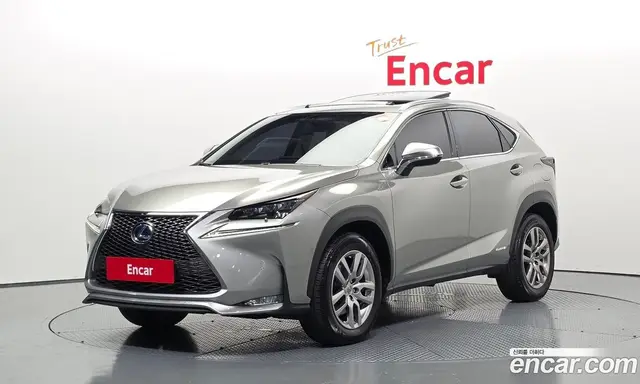 Lexus NX 2015 2.5 автомат (гидро), миниатюра 1 Lexus NX 2015 2.5 автомат (гидро), миниатюра 1