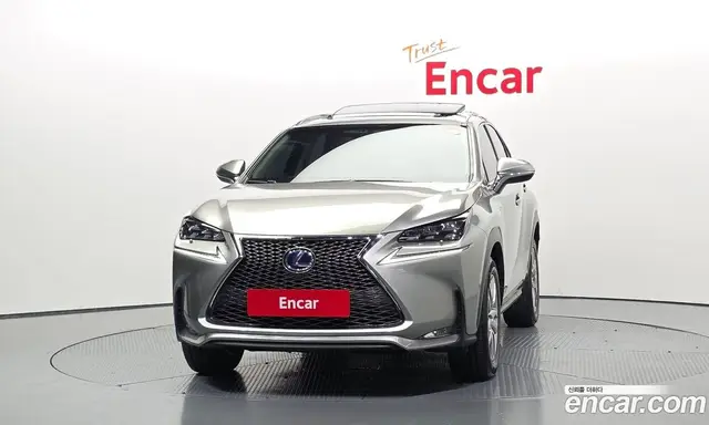 Lexus NX 2015 2.5 автомат (гидро), миниатюра 3 Lexus NX 2015 2.5 автомат (гидро), миниатюра 3
