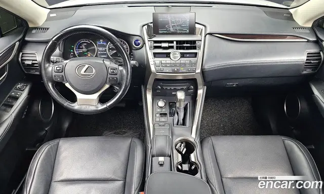 Lexus NX 2016 2.5 автомат (гидро), миниатюра 7 Lexus NX 2016 2.5 автомат (гидро), миниатюра 7