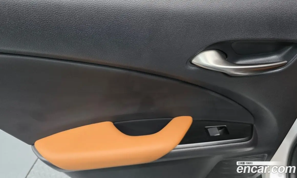 Lexus UX 2021 2.0 автомат (гидро), фото 15 Lexus UX 2021 2.0 автомат (гидро), фото 15