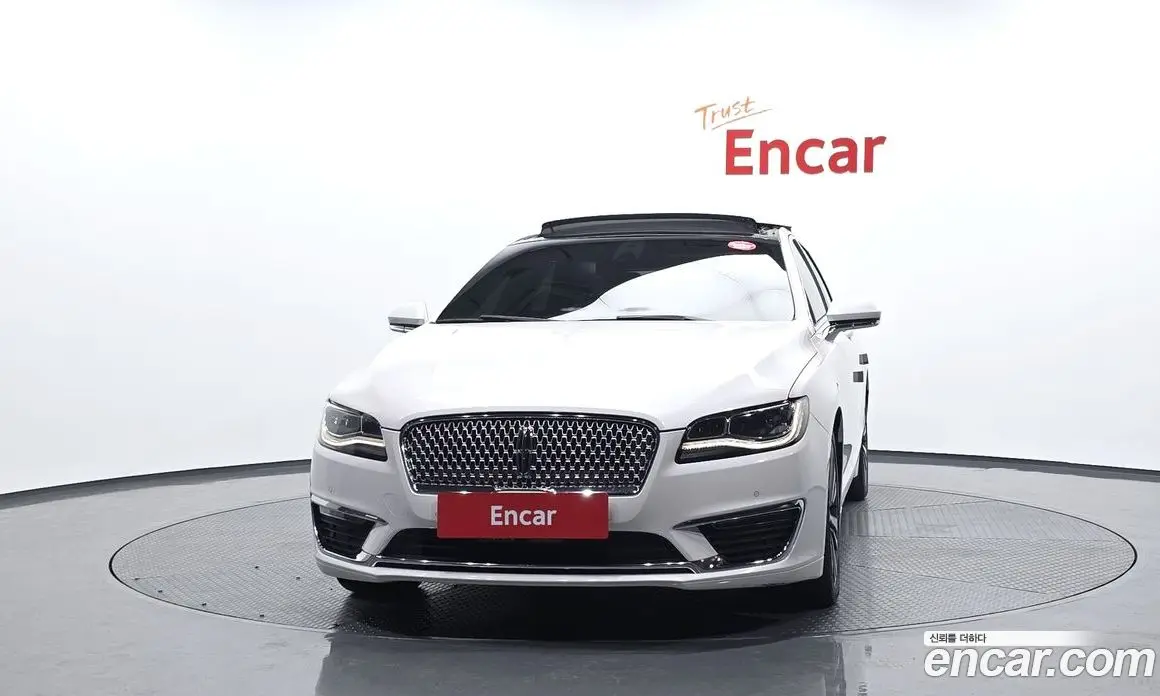 Lincoln MKZ 2017 2.0 автомат (гидро), фото 3 Lincoln MKZ 2017 2.0 автомат (гидро), фото 3
