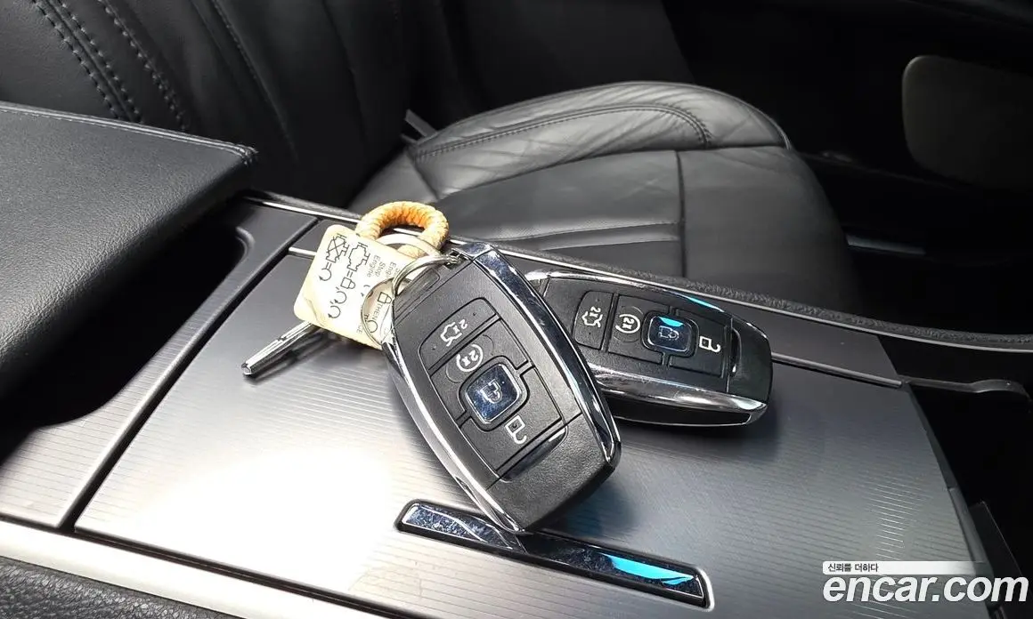 Lincoln MKZ 2017 2.0 автомат (гидро), фото 23 Lincoln MKZ 2017 2.0 автомат (гидро), фото 23
