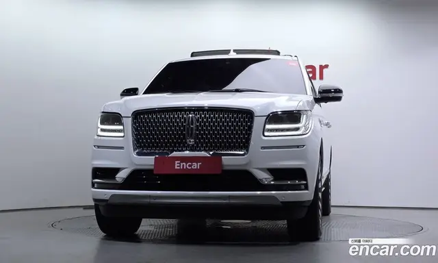 Lincoln Navigator 2021 3.5 автомат (гидро), миниатюра 3 Lincoln Navigator 2021 3.5 автомат (гидро), миниатюра 3