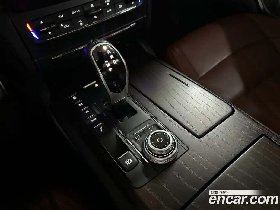 Maserati Ghibli 2017 3.0 автомат (гидро), фото 12 Maserati Ghibli 2017 3.0 автомат (гидро), фото 12
