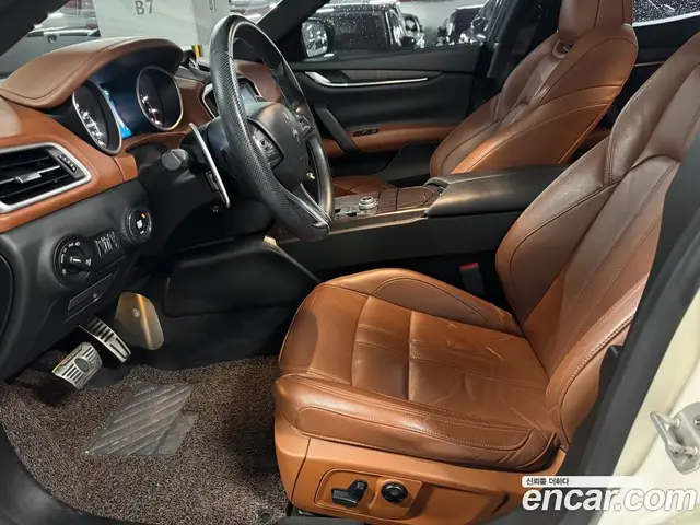 Maserati Ghibli 2017 3.0 автомат (гидро), миниатюра 9 Maserati Ghibli 2017 3.0 автомат (гидро), миниатюра 9