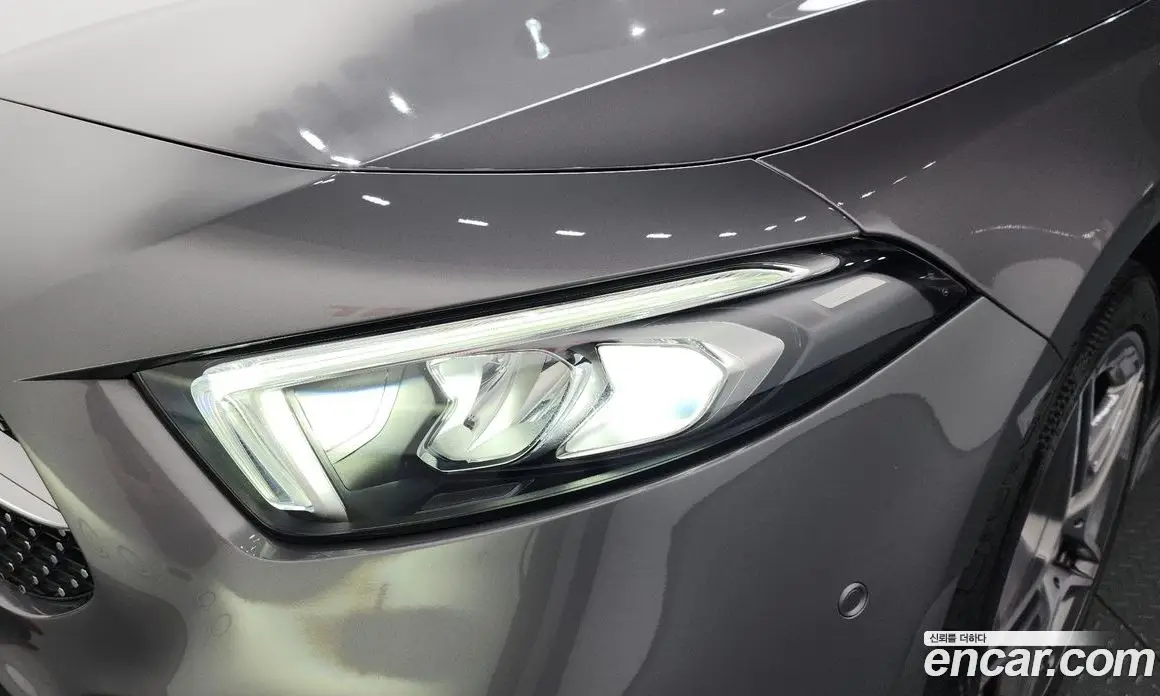 Mercedes-Benz A-Class 2022 2.0 гидро, фото 8