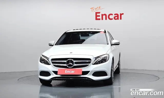 Mercedes-Benz C-Class 2017 2.0 гидро, миниатюра 3 Mercedes-Benz C-Class 2017 2.0 гидро, миниатюра 3