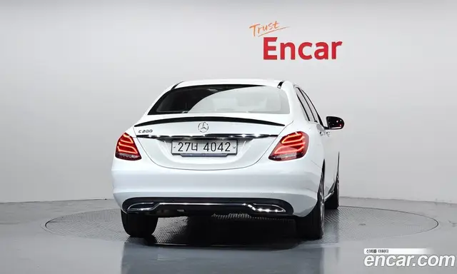 Mercedes-Benz C-Class 2017 2.0 гидро, миниатюра 4 Mercedes-Benz C-Class 2017 2.0 гидро, миниатюра 4