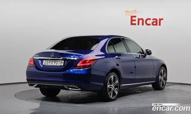 Mercedes-Benz C-Class 2019 1.9 гидро, миниатюра 2
