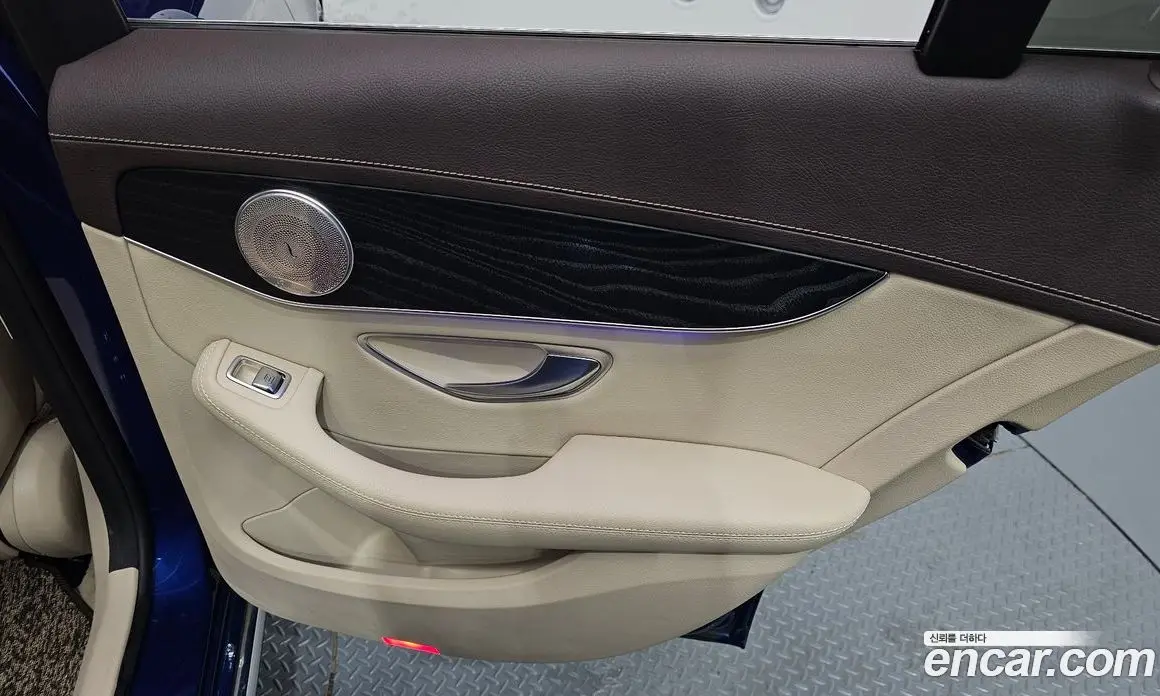 Mercedes-Benz C-Class 2019 1.9 гидро, фото 15