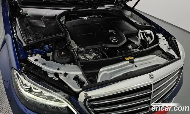 Mercedes-Benz C-Class 2019 1.9 гидро, миниатюра 6