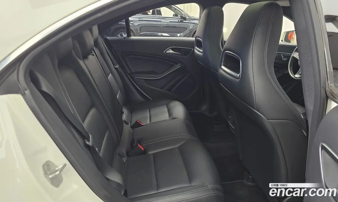 Mercedes-Benz CLA-Class 2017 2.0 гидро, фото 11 Mercedes-Benz CLA-Class 2017 2.0 гидро, фото 11
