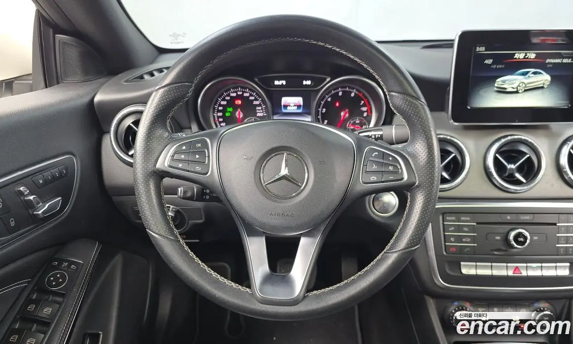 Mercedes-Benz CLA-Class 2017 2.0 гидро, фото 12 Mercedes-Benz CLA-Class 2017 2.0 гидро, фото 12