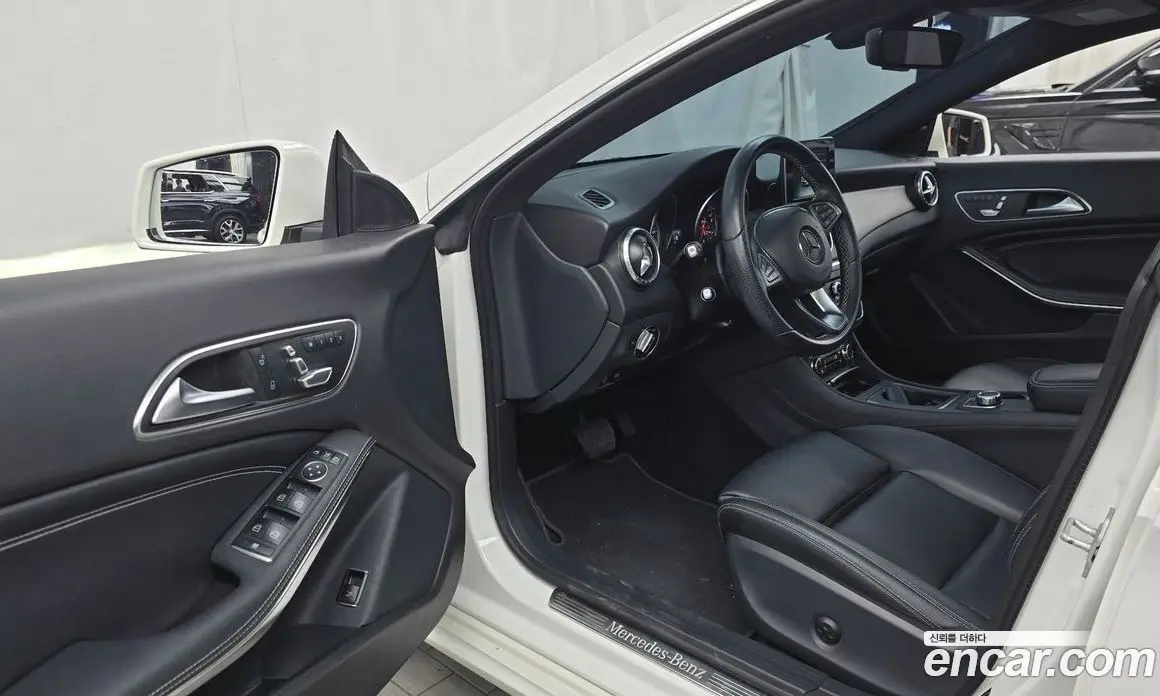 Mercedes-Benz CLA-Class 2017 2.0 гидро, фото 10 Mercedes-Benz CLA-Class 2017 2.0 гидро, фото 10