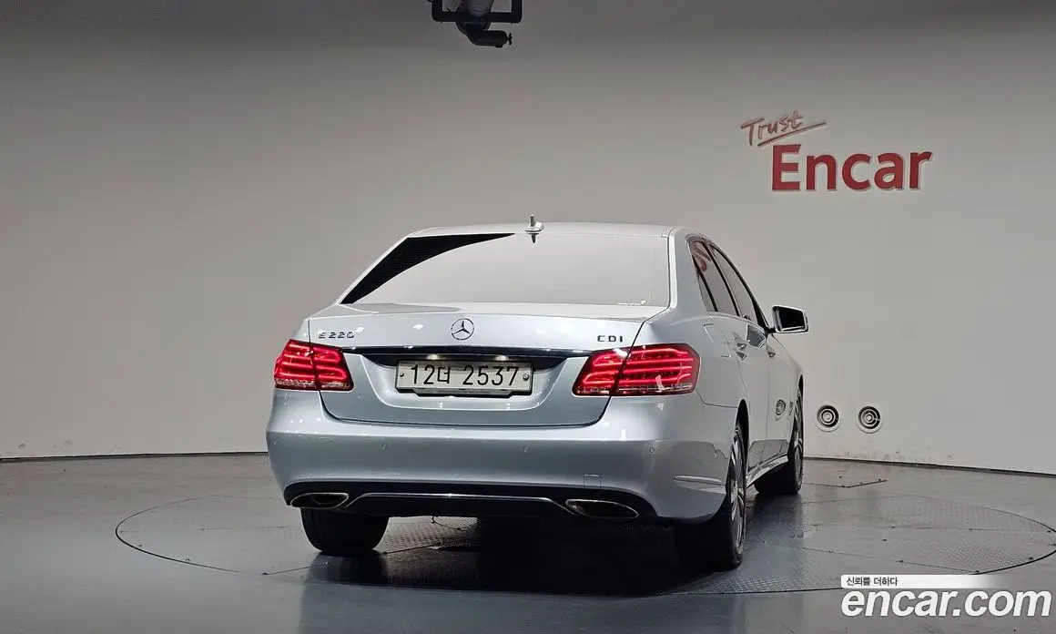Mercedes-Benz E-Class 2013 2.1 гидро, фото 4