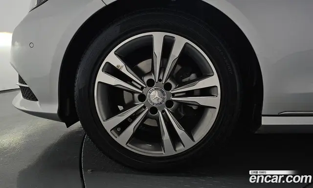 Mercedes-Benz E-Class 2013 2.1 гидро, миниатюра 5