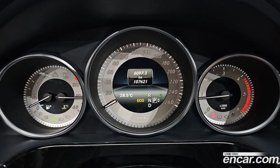 Mercedes-Benz E-Class 2013 2.1 гидро, фото 8