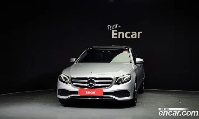 Mercedes-Benz E-Class 2016 2.0 гидро, миниатюра 3 Mercedes-Benz E-Class 2016 2.0 гидро, миниатюра 3