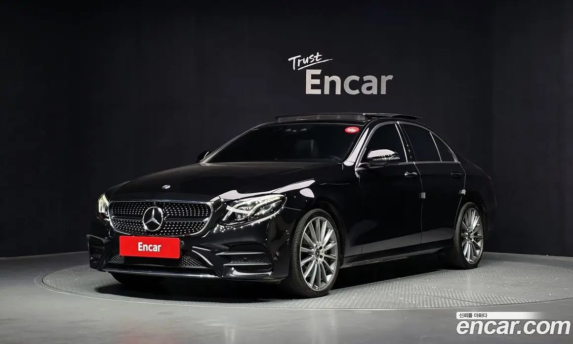 Mercedes-Benz E-Class 2019 2.0 гидро, фото 1 Mercedes-Benz E-Class 2019 2.0 гидро, фото 1