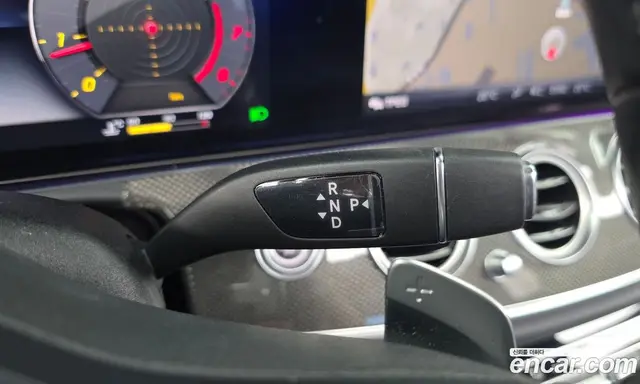Mercedes-Benz E-Class 2019 2.0 гидро, миниатюра 12