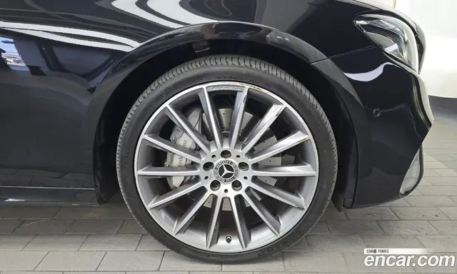 Mercedes-Benz E-Class 2019 2.0 гидро, миниатюра 7 Mercedes-Benz E-Class 2019 2.0 гидро, миниатюра 7