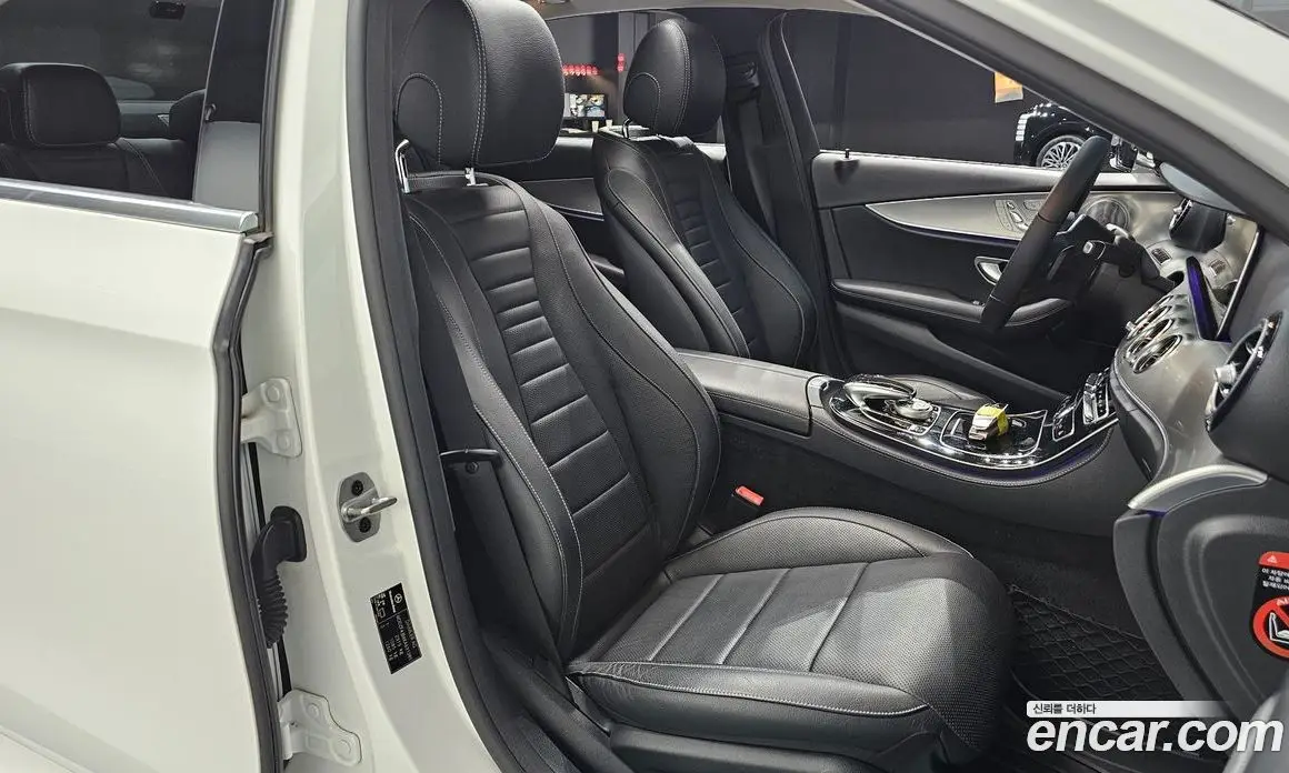 Mercedes-Benz E-Class 2019 2.0 гидро, фото 17 Mercedes-Benz E-Class 2019 2.0 гидро, фото 17