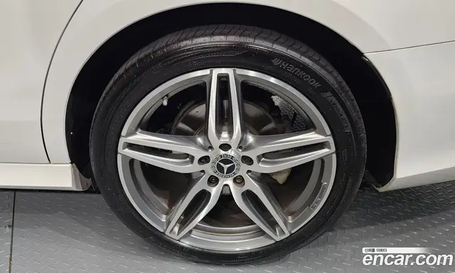 Mercedes-Benz E-Class 2019 2.0 гидро, миниатюра 7 Mercedes-Benz E-Class 2019 2.0 гидро, миниатюра 7