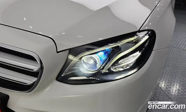 Mercedes-Benz E-Class 2019 2.0 гидро, миниатюра 8 Mercedes-Benz E-Class 2019 2.0 гидро, миниатюра 8