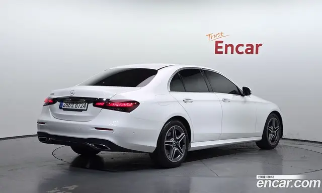 Mercedes-Benz E-Class 2022 2.0 гидро, миниатюра 2 Mercedes-Benz E-Class 2022 2.0 гидро, миниатюра 2